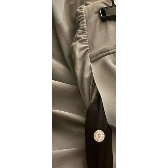 Lululemon Surge Jogger Regular 29” in Gull Grey Size M/ Excellent - Picture 9 of 9